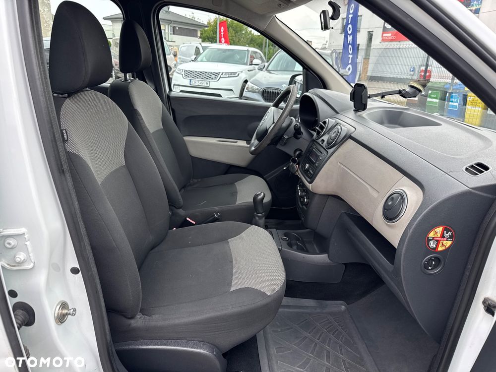 Dacia Lodgy 1.6 SCe Ambiance S&S - 23