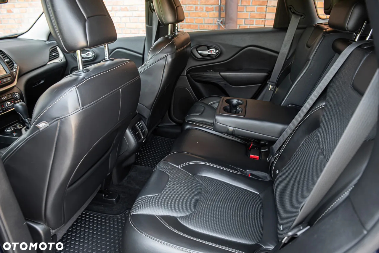 Jeep Cherokee 2.2 MJD Active Drive I Limited - 24