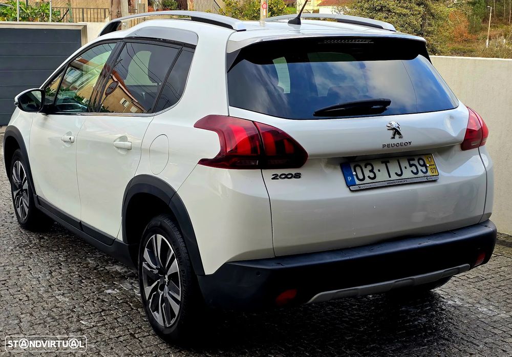 Peugeot 2008 1.6 BlueHDi Allure - 4