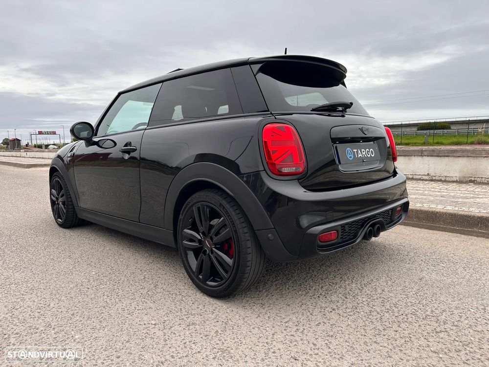 MINI 3 Portas Cooper SD Sport Aut. - 10