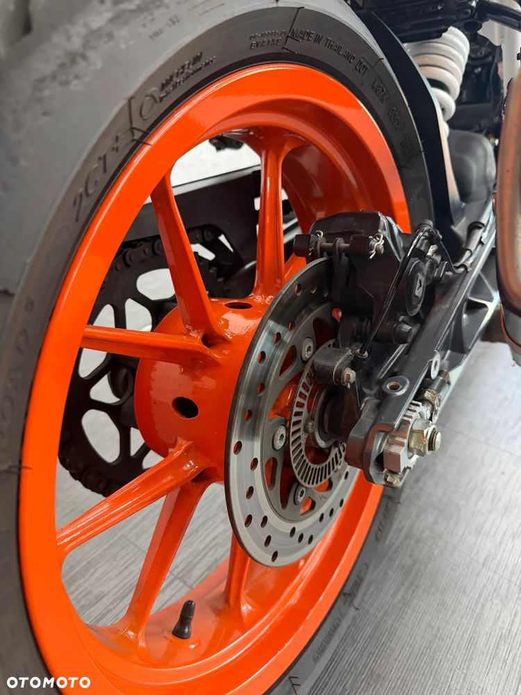 KTM Duke 125 - 15