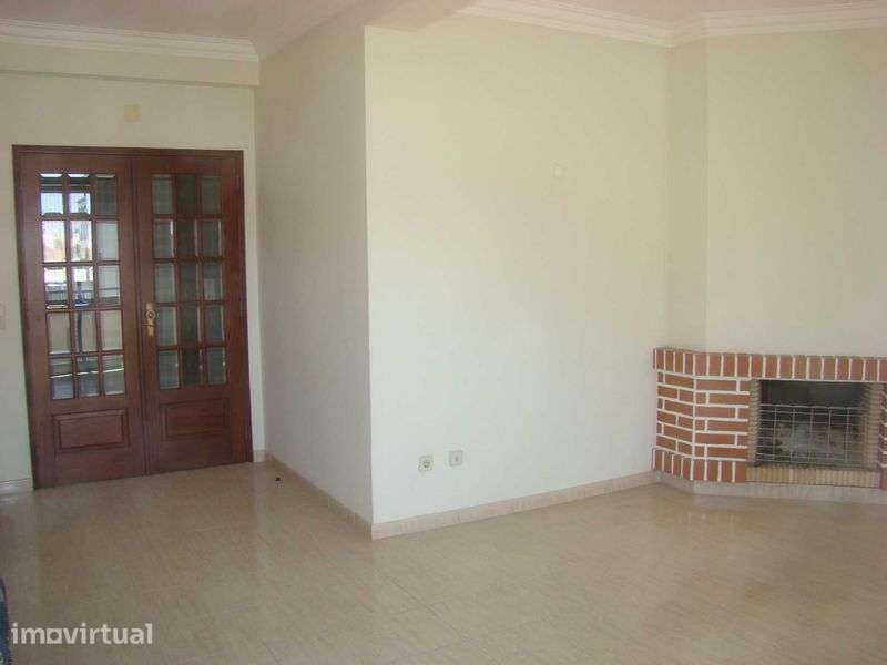 Apartamento T2 adaptável para  T3 - Grande imagem: 4/10