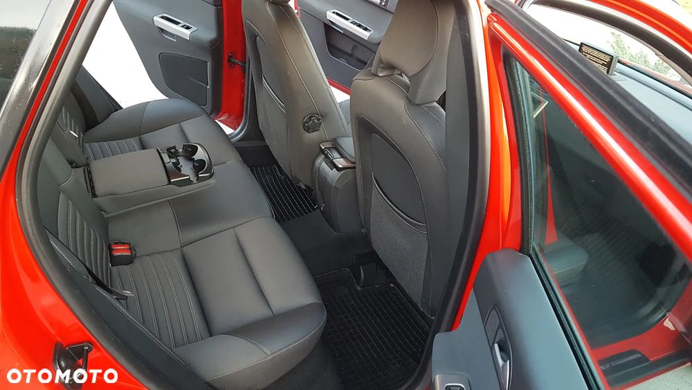 Volvo V40 - 10