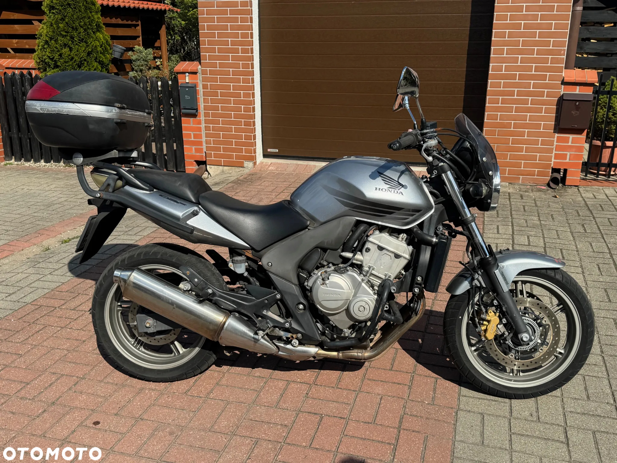 Honda CBF - 12