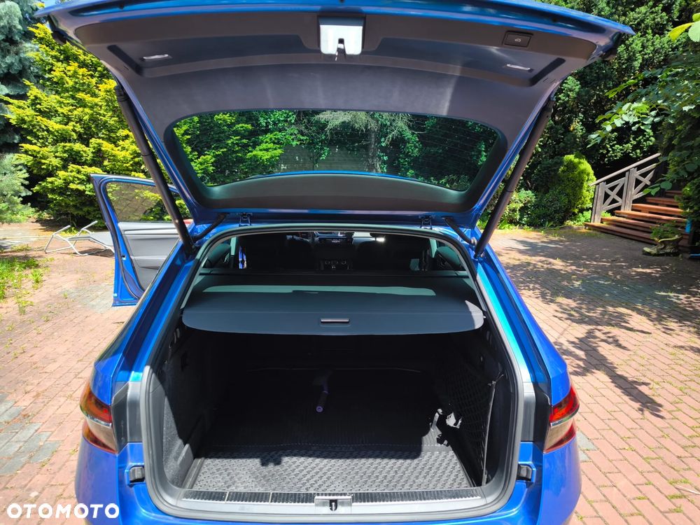 Skoda Superb 2.0 TDI SCR Style DSG - 14