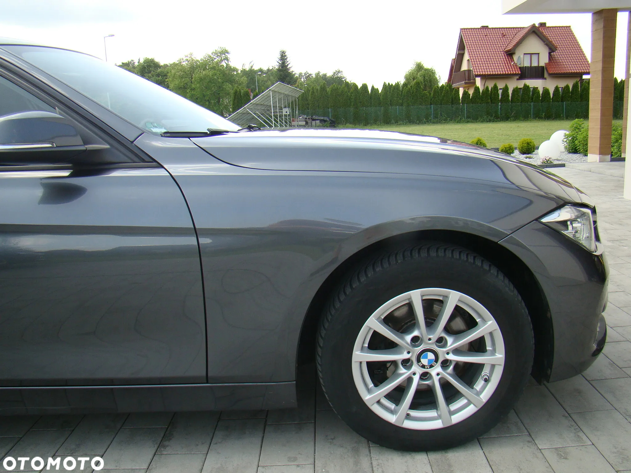 BMW Seria 3 318d Touring Advantage - 15