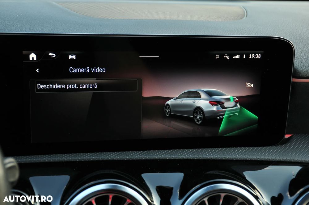 Mercedes-Benz A 200 d 8G-DCT AMG Line - 27