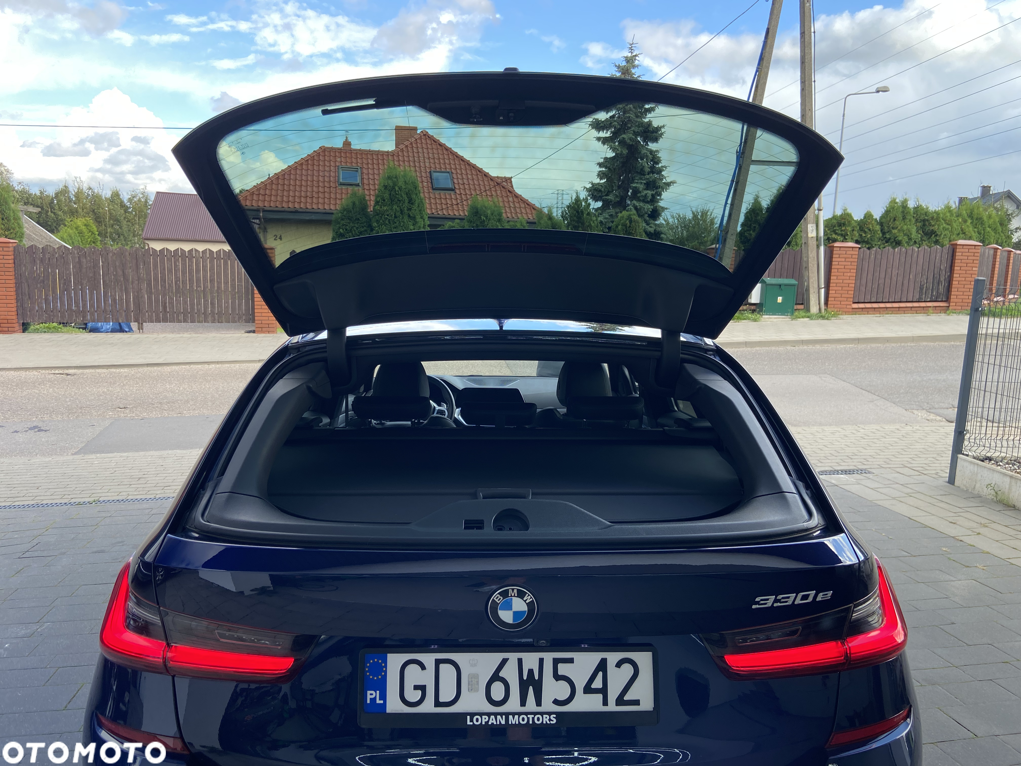 BMW Seria 3 330e Touring M Sport - 21