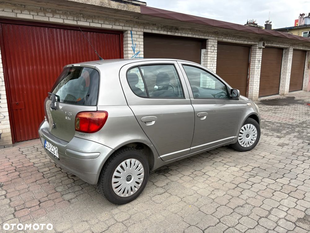 Toyota Yaris 1.0 Luna - 3