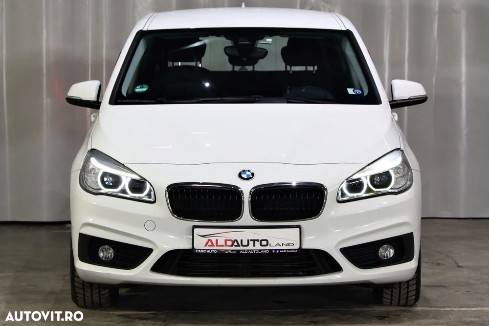 BMW Seria 2 218d Aut. - 37