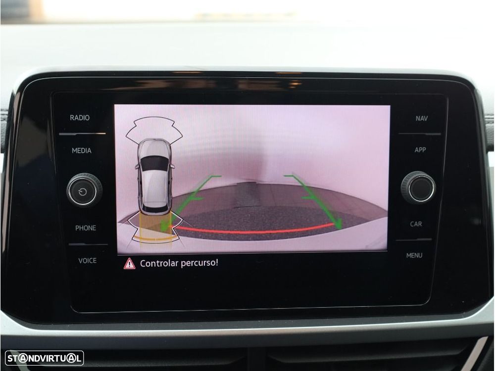 VW T-Roc 2.0 TDI Urban - 24