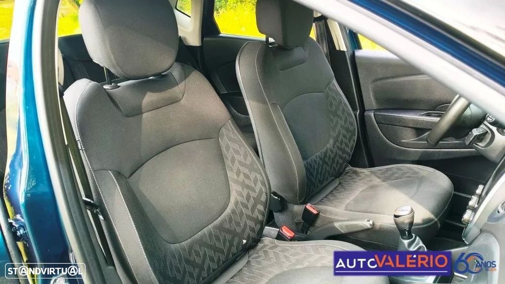 Renault Captur 0.9 TCE Exclusive - 25