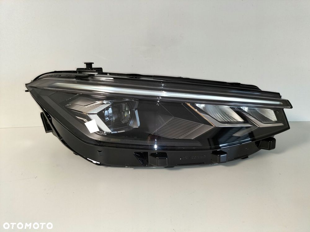 lampa przednia reflektor prawa vw passat b9 24- full led - 1