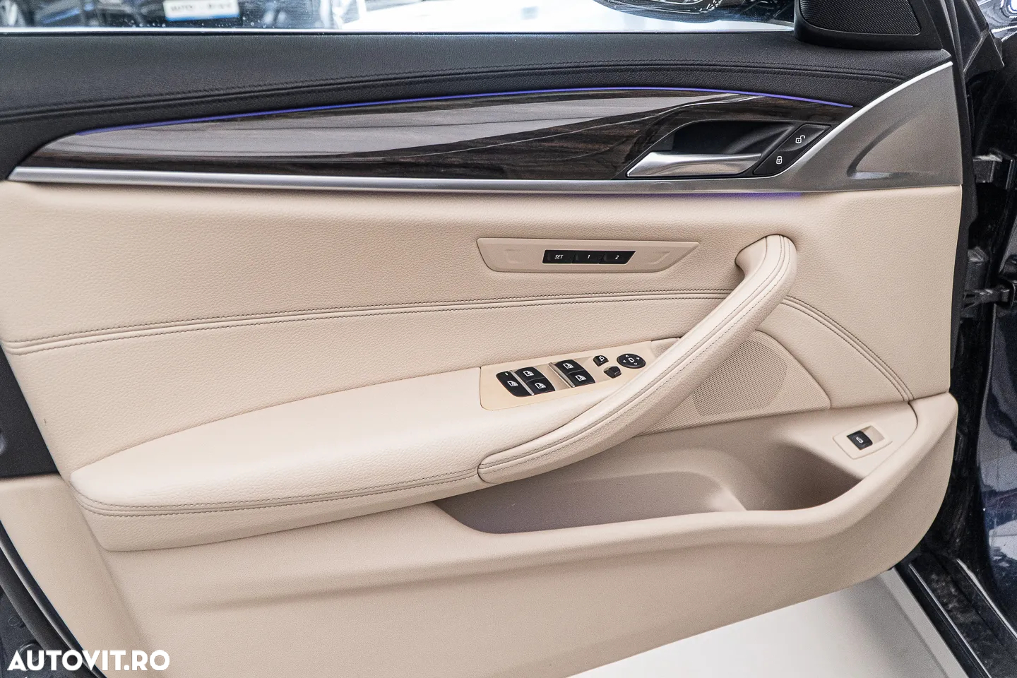 BMW Seria 5 520d xDrive Aut. Luxury Line - 23