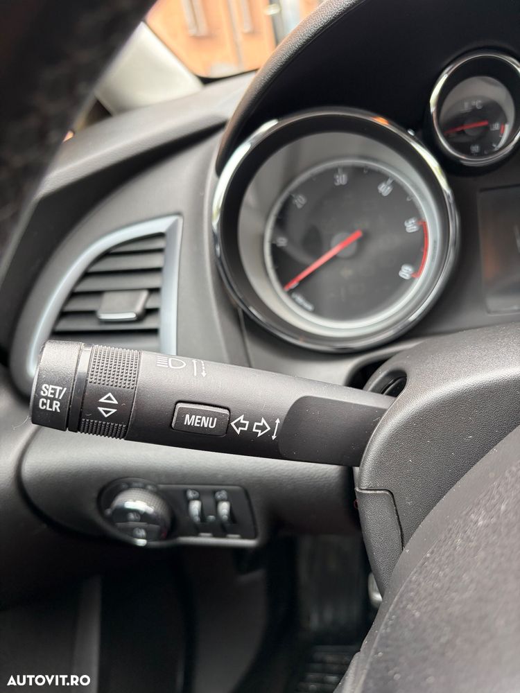 Opel Astra 2015 photo 5