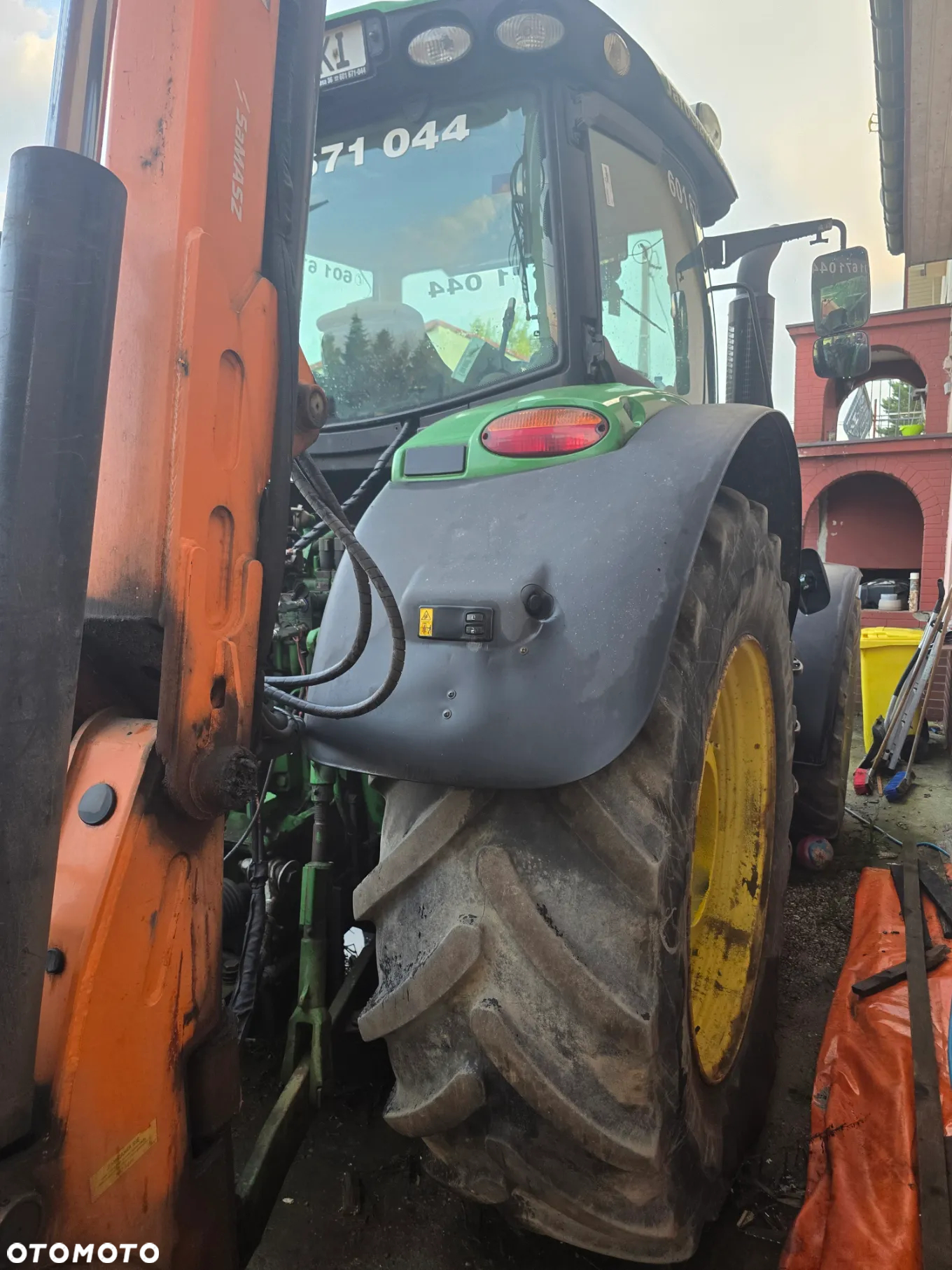 John Deere 6170R - 6