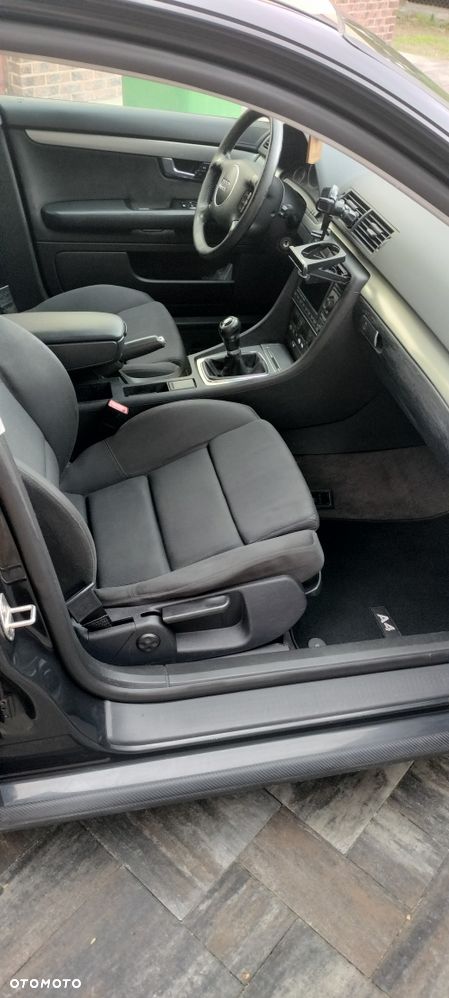 Audi A4 Avant - 7