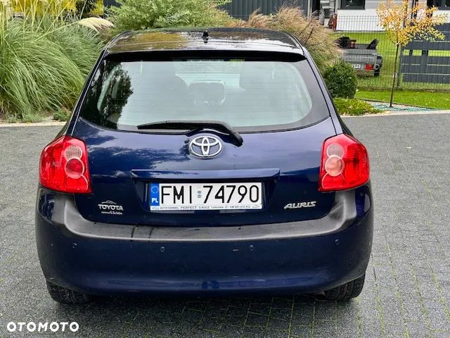 Toyota Auris 1.4 VVT-i Luna - 5