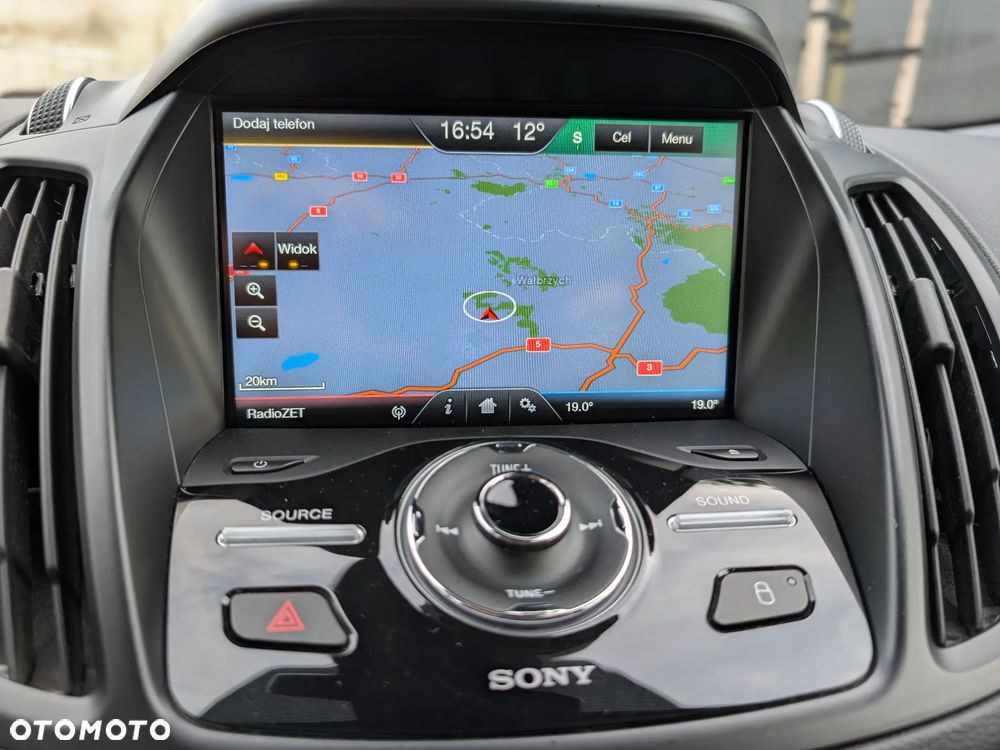 Ford Kuga 2.0 TDCi 4x4 Titanium - 29