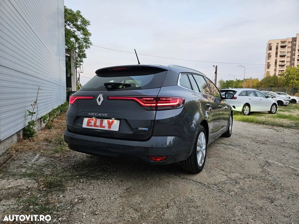 Renault Megane Grandtour E-TECH Plug-in 160 BUSINESS EDITION - 5