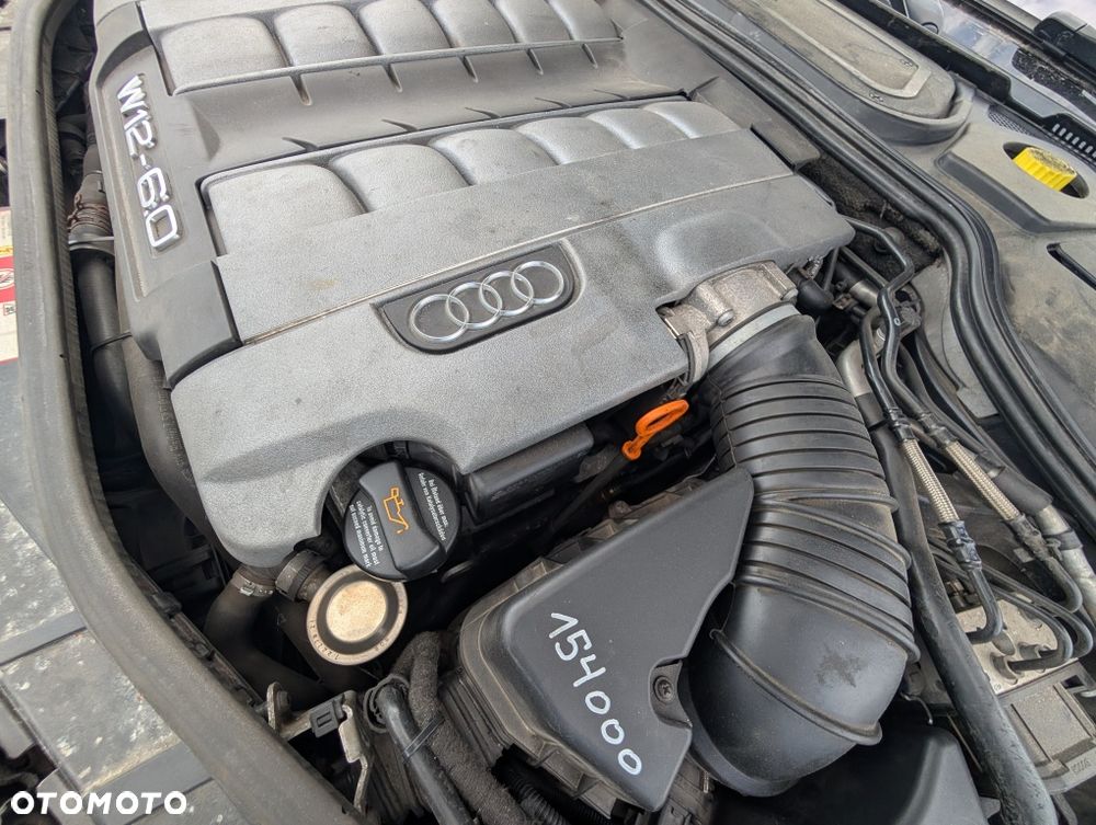 Audi A8 - 7