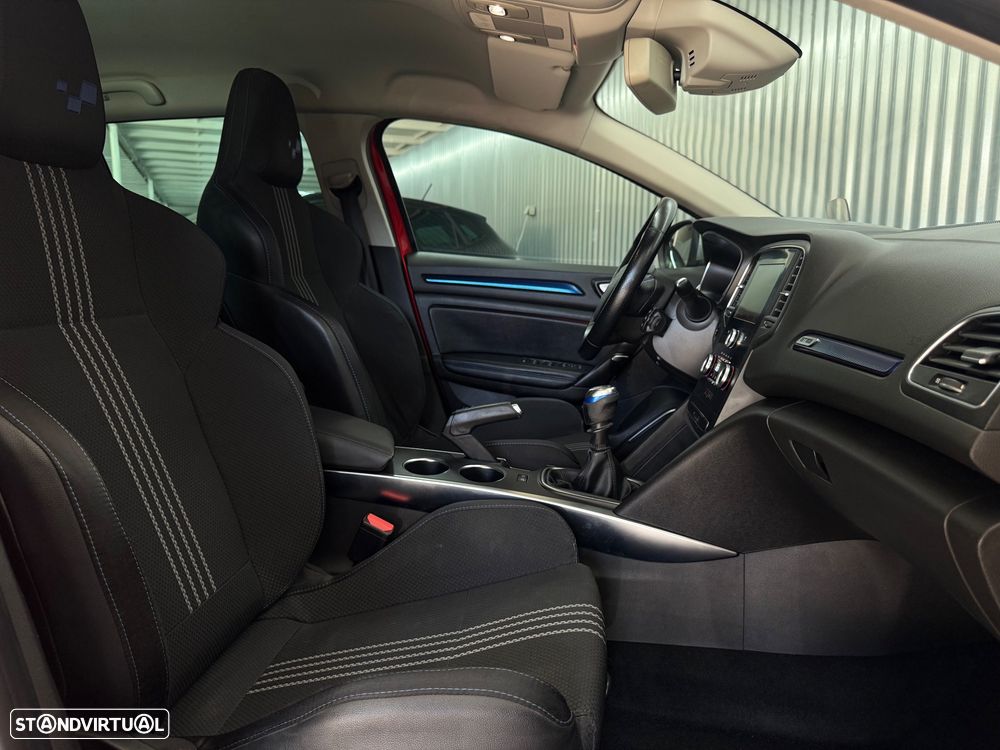 Renault Mégane Sport Tourer 1.6 dCi GT Line - 20