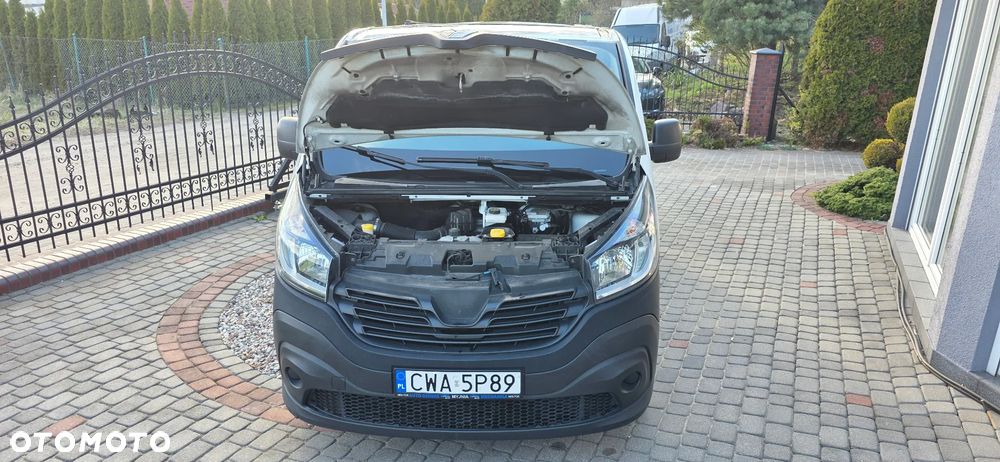 Renault Trafic - 15