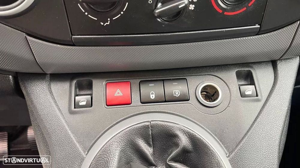 Citroën Berlingo 1.6 HDI Attraction - 27