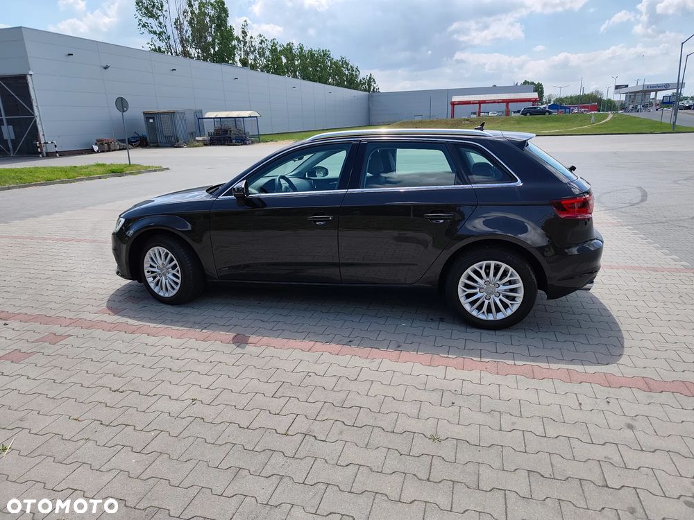 Audi A3 Sportback - 21