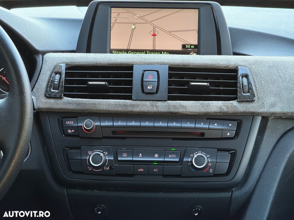 BMW Seria 3 320i Advantage - 23
