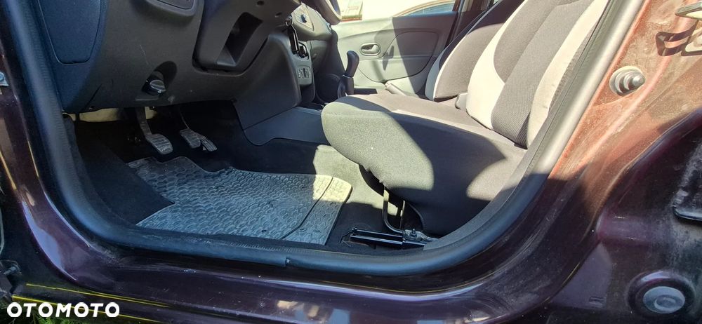 Dacia Sandero 1.2 16V Laureate - 16