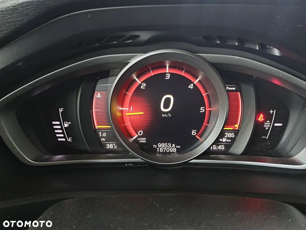 Volvo V40 D3 Drive-E Inscription - 20