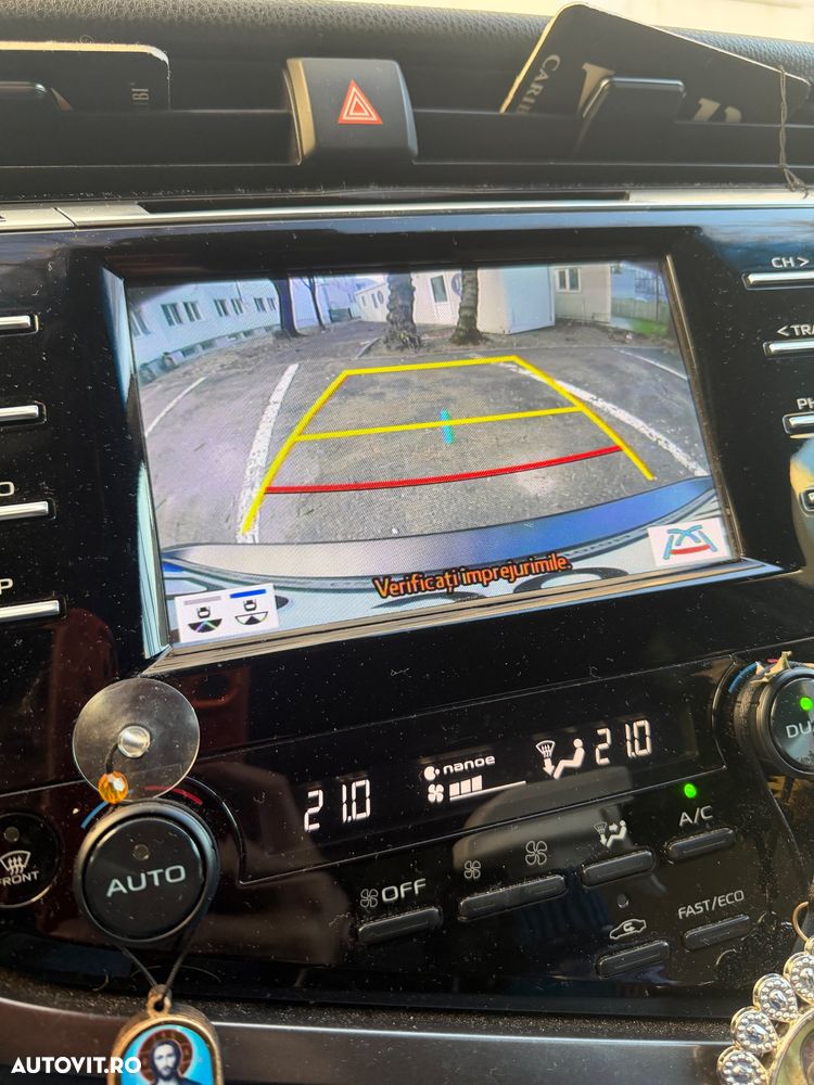 Toyota Camry 2.5 Business - 11