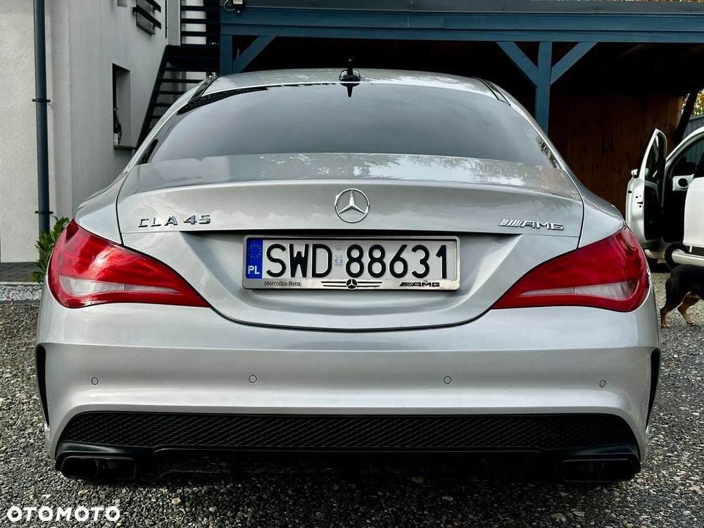 Mercedes-Benz CLA 45 AMG 4-Matic - 6