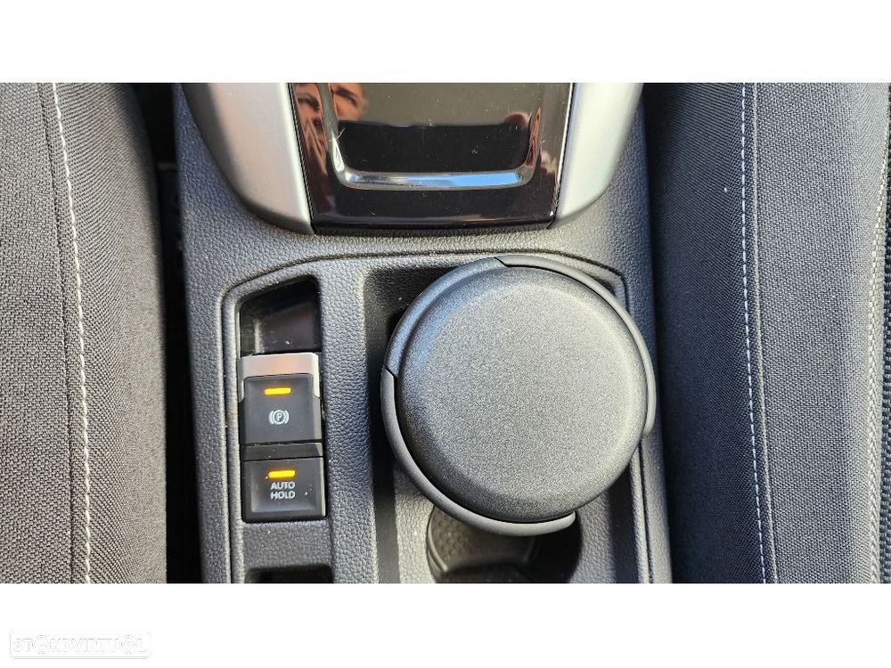 VW T-Roc 1.0 TSI Urban - 22