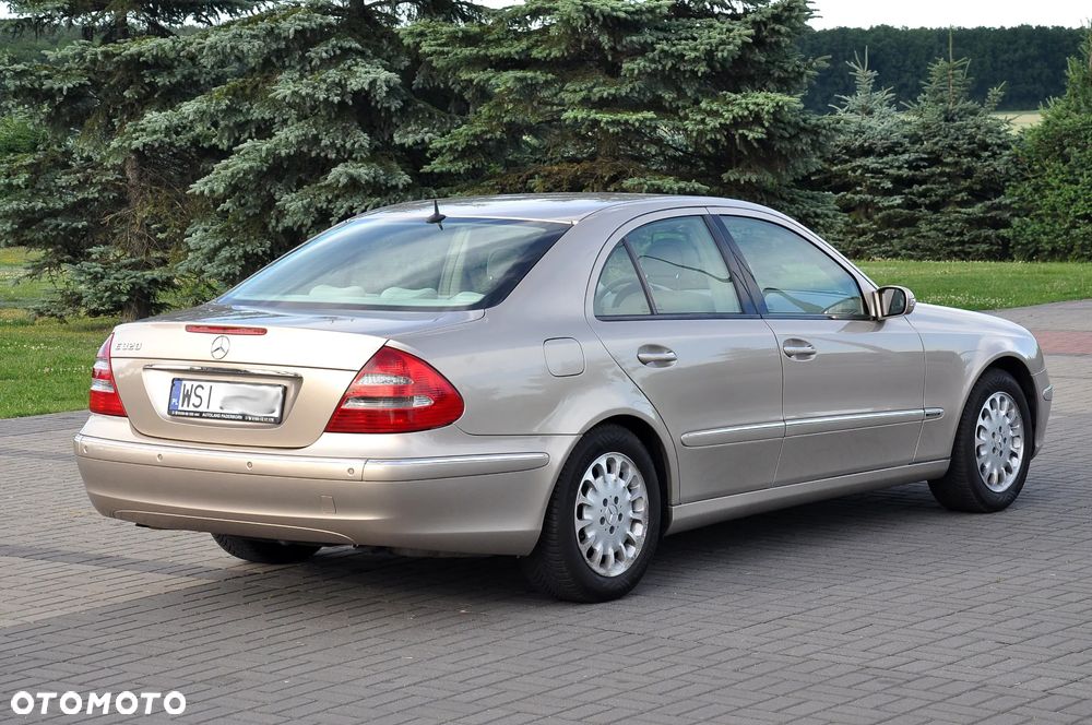 Mercedes-Benz Klasa E 320 Elegance - 14