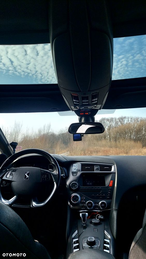 Citroën DS5 Hybrid4 EGS6 Chic - 7