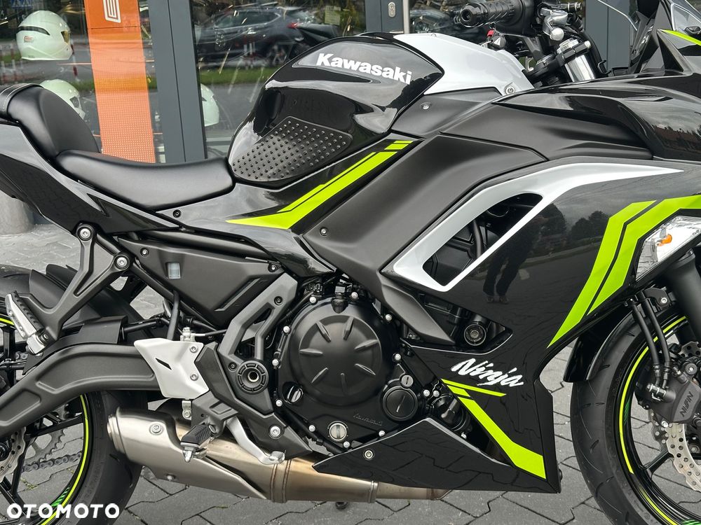 Kawasaki Ninja - 6