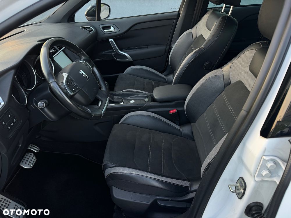 DS Automobiles DS 4 - 5