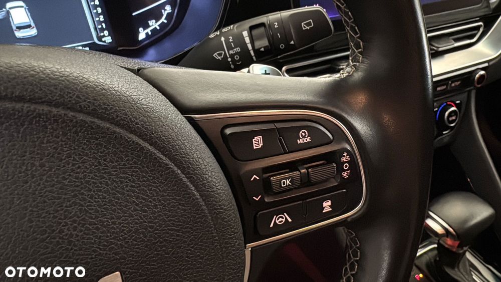 Kia Niro 1.6 GDI Plug-in Hybrid XL - 23