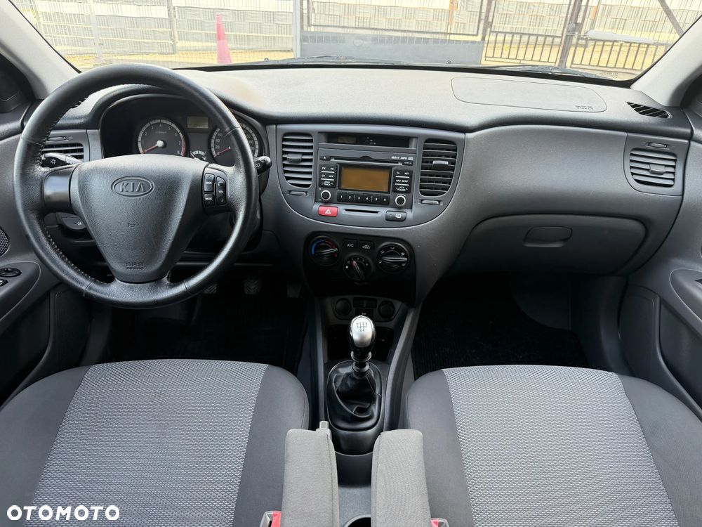 Kia Rio 1.4 Vision - 6