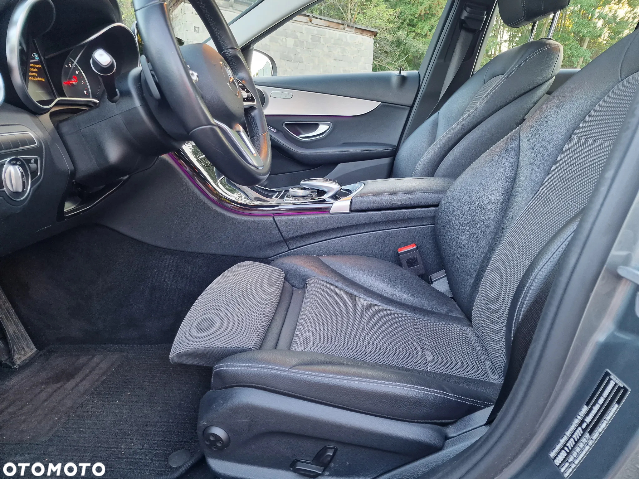 Mercedes-Benz Klasa C 180 T 9G-TRONIC Avantgarde - 21