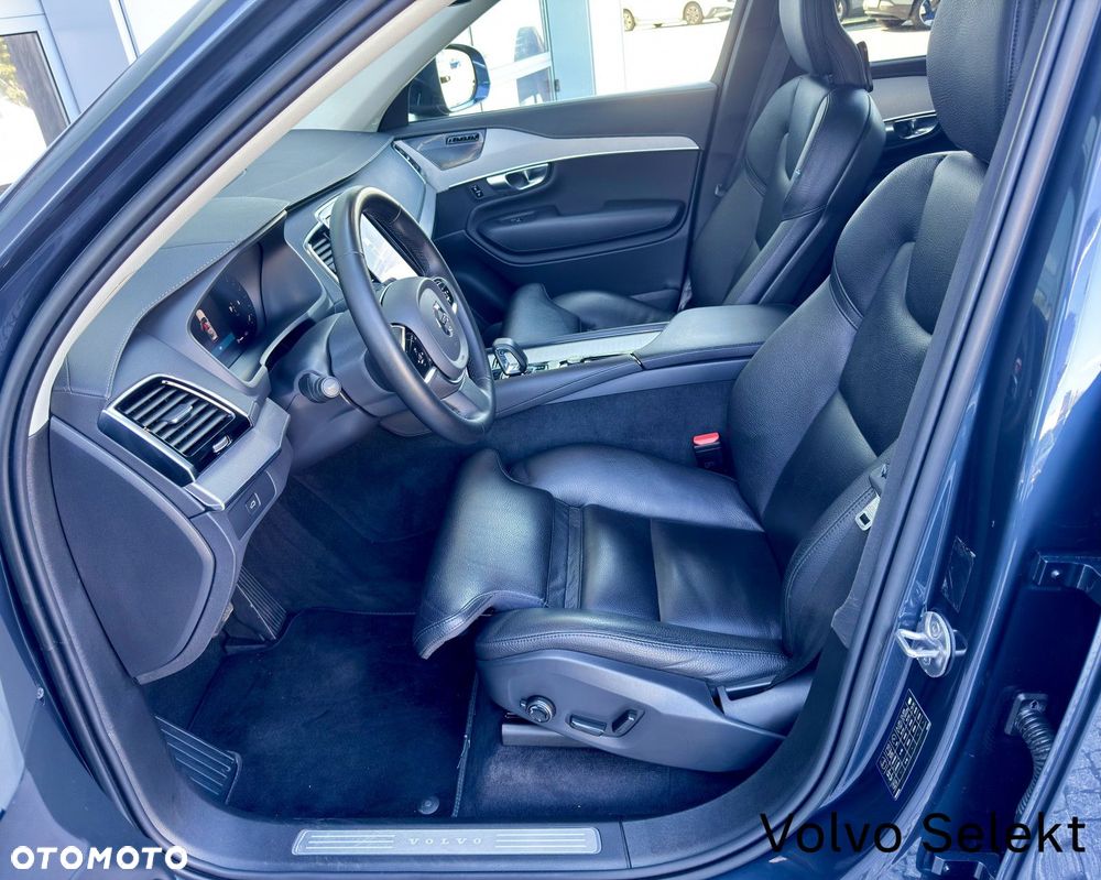 Volvo XC 90 - 16