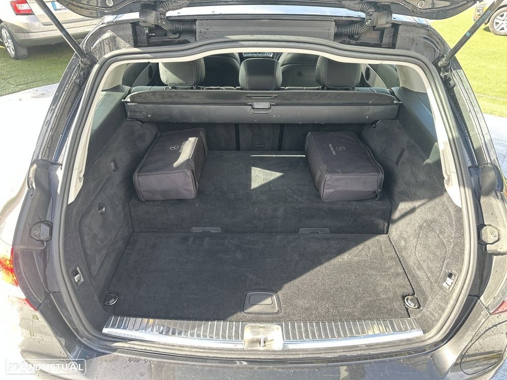 Mercedes-Benz C 300 - 4