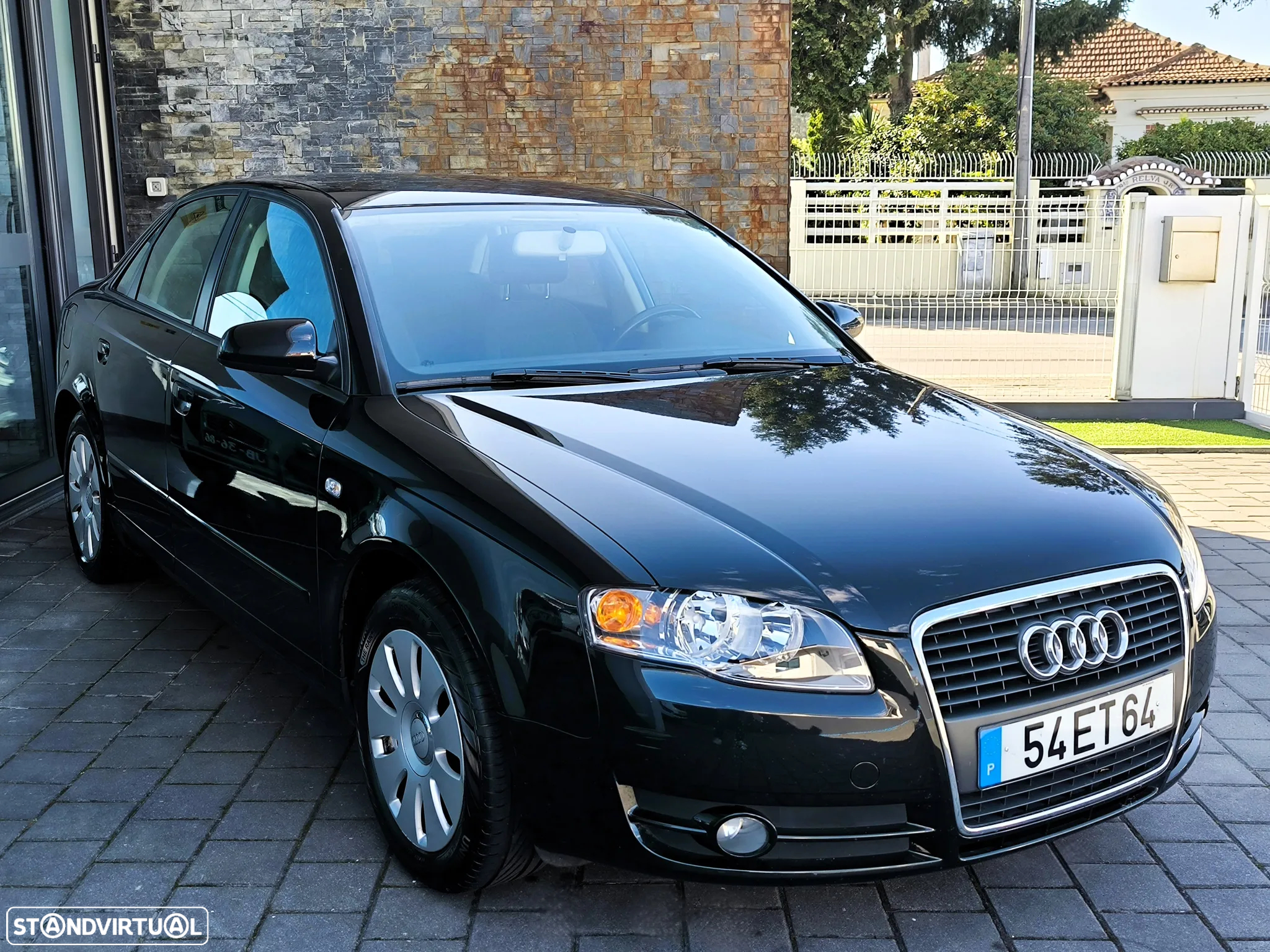 Audi A4 2.0 TDI Advance - 4