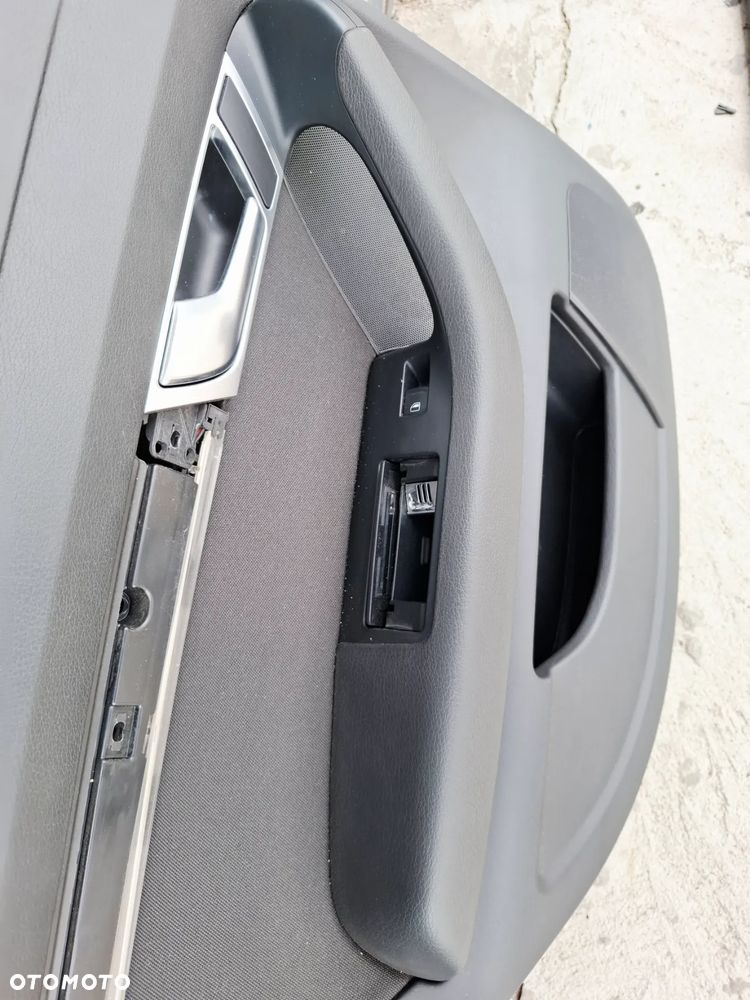 Boczki Drzwi Komplet Czarne Ambiente Audi A6 C6 Kombi/Sedan - 23
