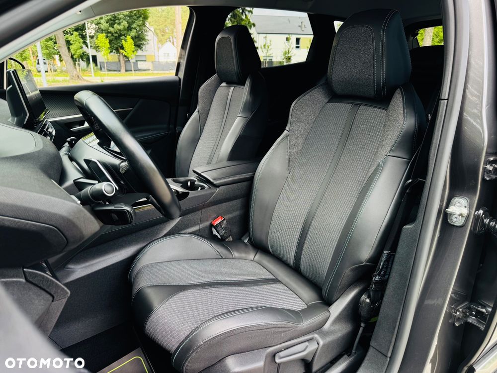 Peugeot 3008 BlueHDi 130 Stop & Start EAT8 Allure - 27