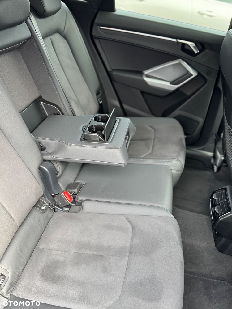 Audi Q3 40 TFSI Quattro S tronic - 8
