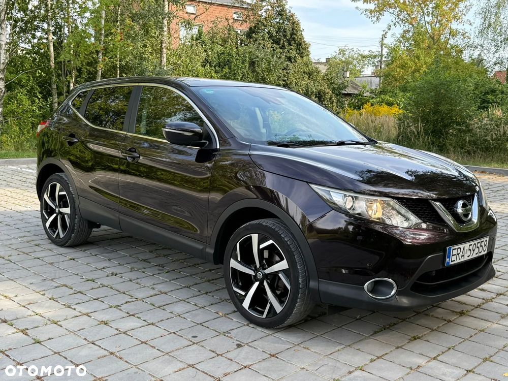 Nissan Qashqai 1.2 DIG-T N-Connecta - 1