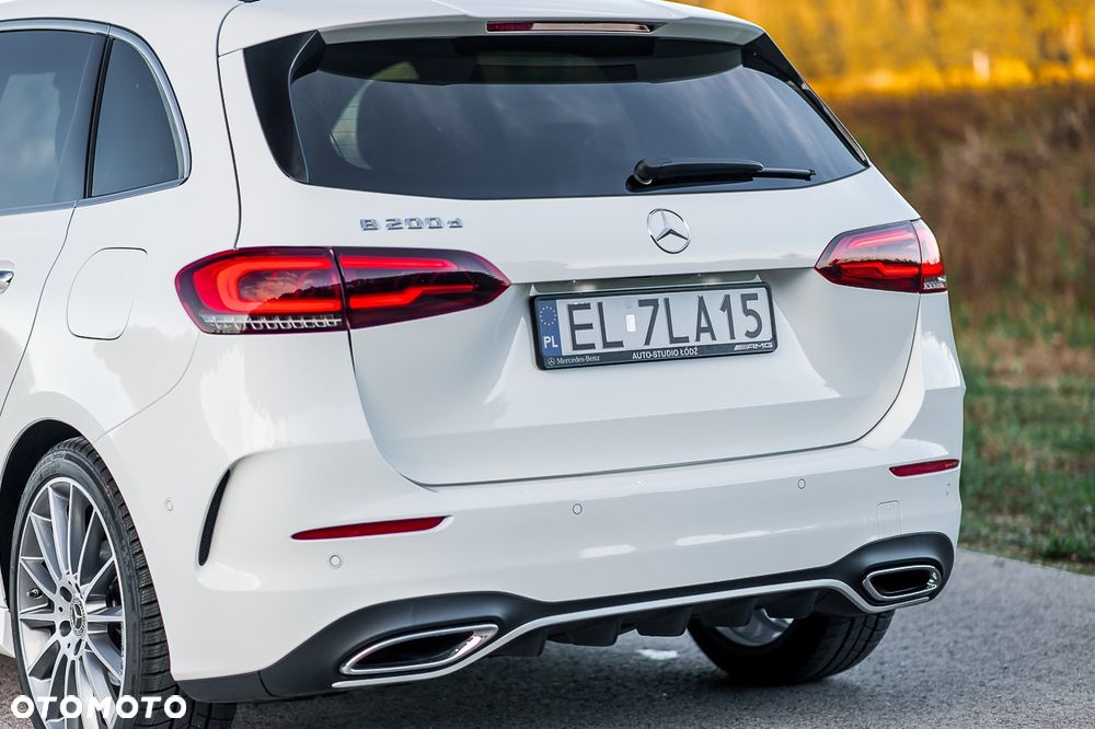 Mercedes-Benz Klasa B 200 d AMG Line 8G-DCT - 11